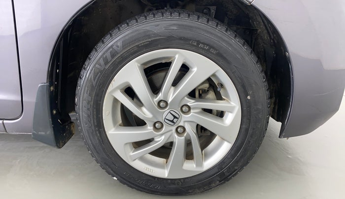 2018 Honda Jazz 1.2 V AT, Petrol, Automatic, 40,615 km, Right Front Wheel