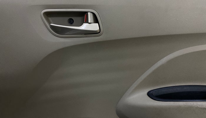 2019 Hyundai NEW SANTRO SPORTZ MT, Petrol, Manual, 34,210 km, Driver Side Door Panels Control