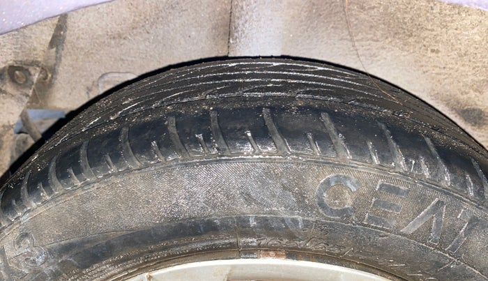 2014 Hyundai Grand i10 SPORTZ 1.2 KAPPA VTVT, Petrol, Manual, 87,701 km, Right Rear Tyre Tread