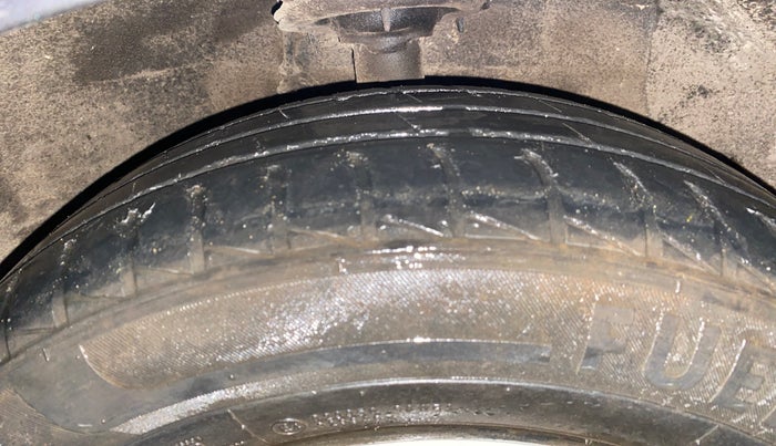 2014 Hyundai Grand i10 SPORTZ 1.2 KAPPA VTVT, Petrol, Manual, 87,701 km, Right Front Tyre Tread