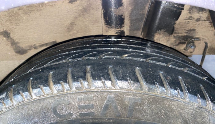 2014 Hyundai Grand i10 SPORTZ 1.2 KAPPA VTVT, Petrol, Manual, 87,701 km, Left Rear Tyre Tread