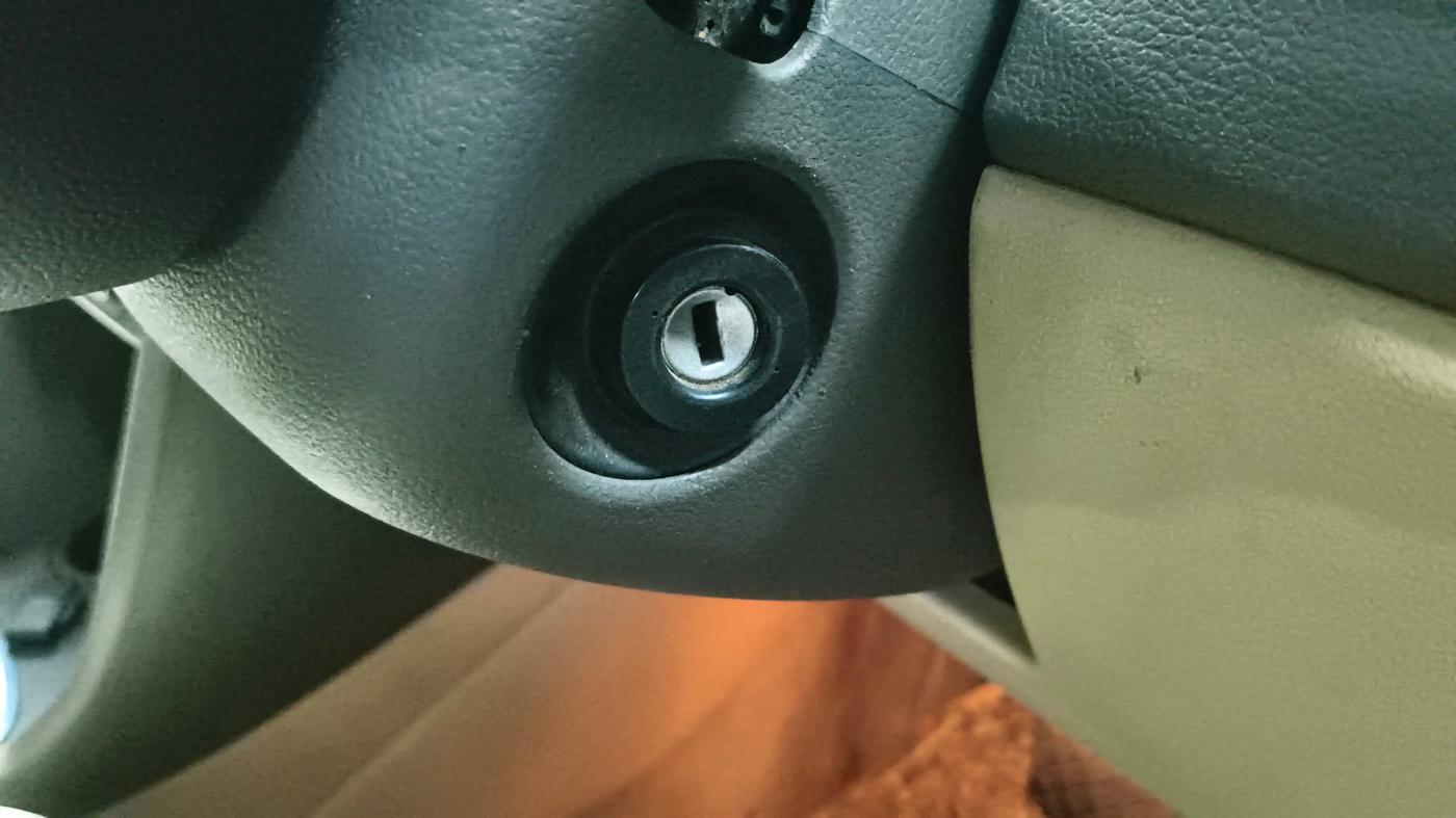 2016 Volkswagen Vento HIGHLINE PETROL AT, Petrol, Automatic, 98,079 km, Keyless Start/ Stop Button