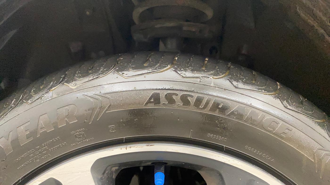 2021 Tata ALTROZ XZ DIESEL, Diesel, Manual, 76,625 km, Left Front Tyre Tread