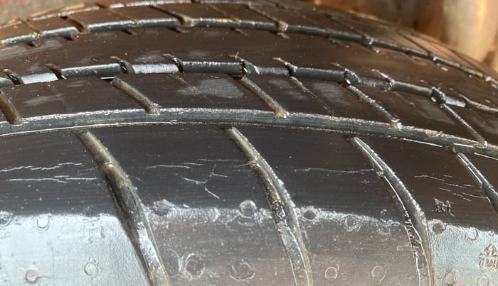 2015 Maruti Celerio VXI AMT, Petrol, Automatic, 33,820 km, Left Rear Tyre Tread