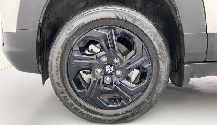 2022 Maruti BREZZA ZXI SMART HYBRID , Petrol, Manual, 7,561 km, Left Front Wheel