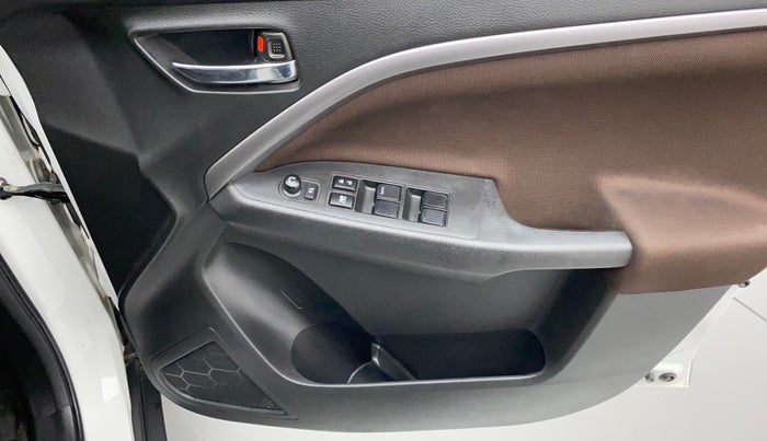2022 Maruti BREZZA ZXI SMART HYBRID , Petrol, Manual, 7,561 km, Driver Side Door Panels Control