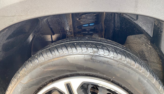 2021 Renault Kiger RXL MT, CNG, Manual, 64,484 km, Left Front Tyre Tread