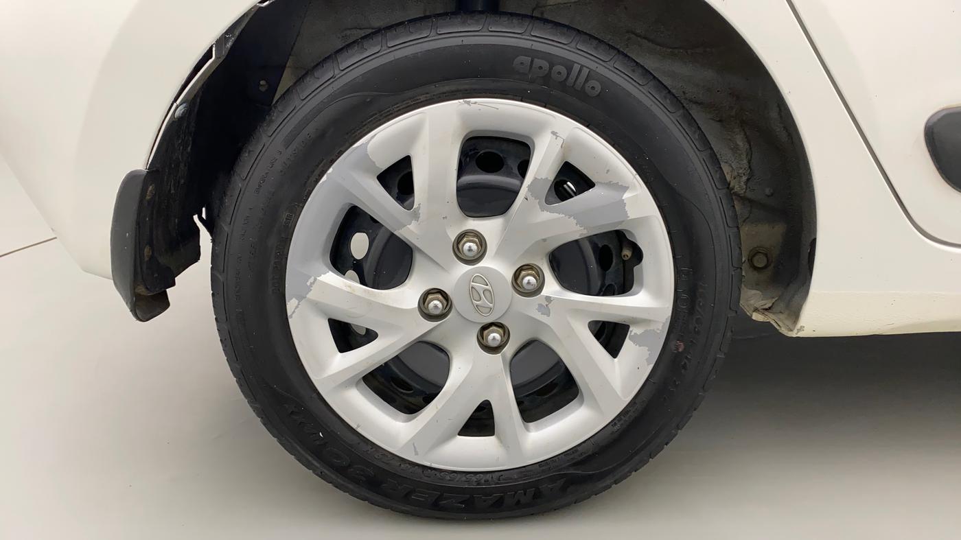 2018 Hyundai Grand i10 MAGNA 1.2 VTVT, Petrol, Manual, 46,944 km, Right Rear Wheel
