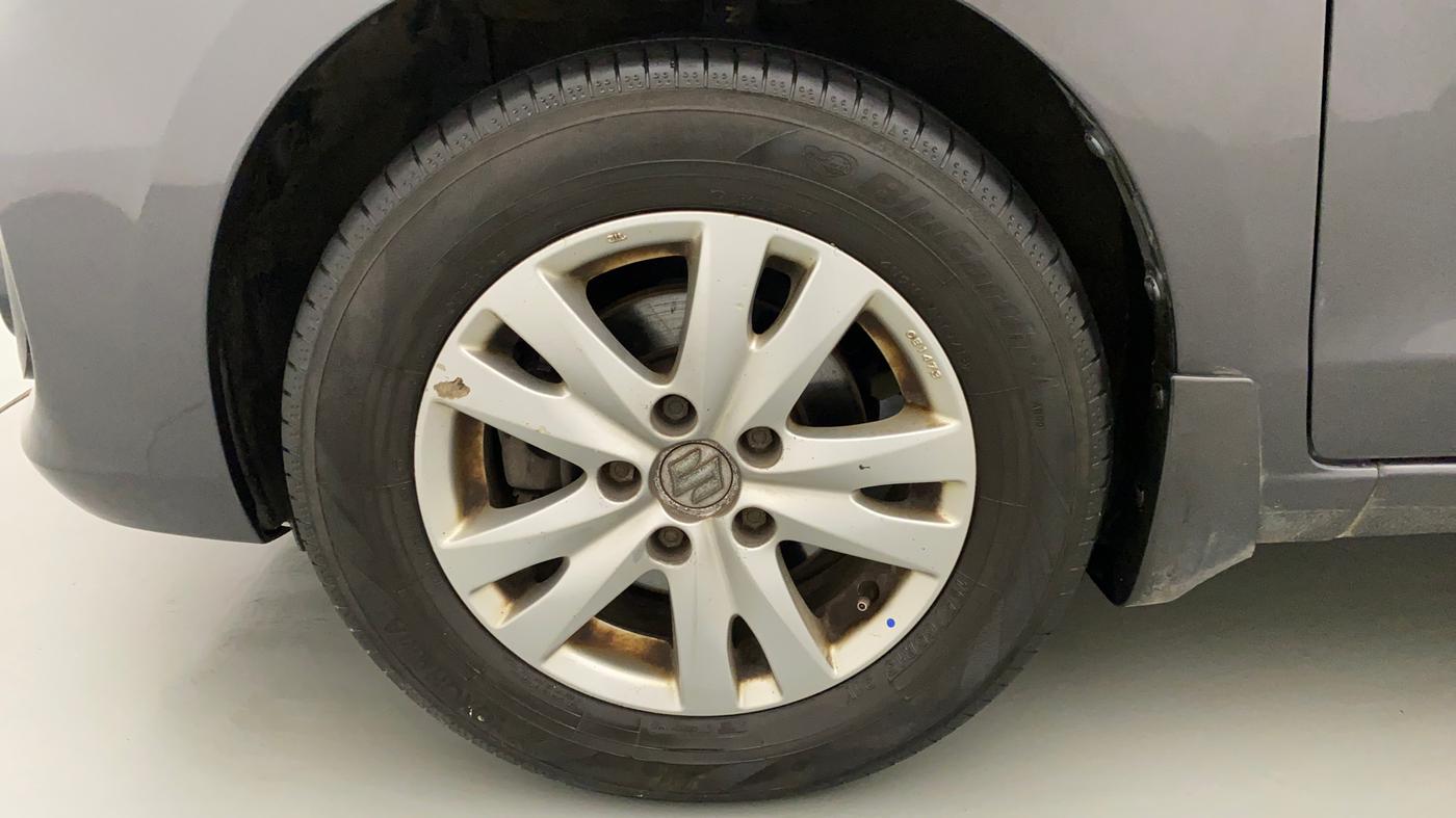 2016 Maruti Ertiga VXI CNG, CNG, Manual, 98,005 km, Left Front Wheel