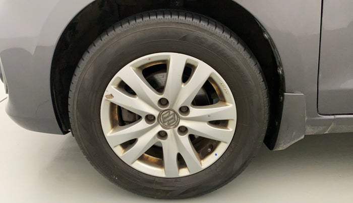 2016 Maruti Ertiga VXI CNG, CNG, Manual, 98,005 km, Left Front Wheel
