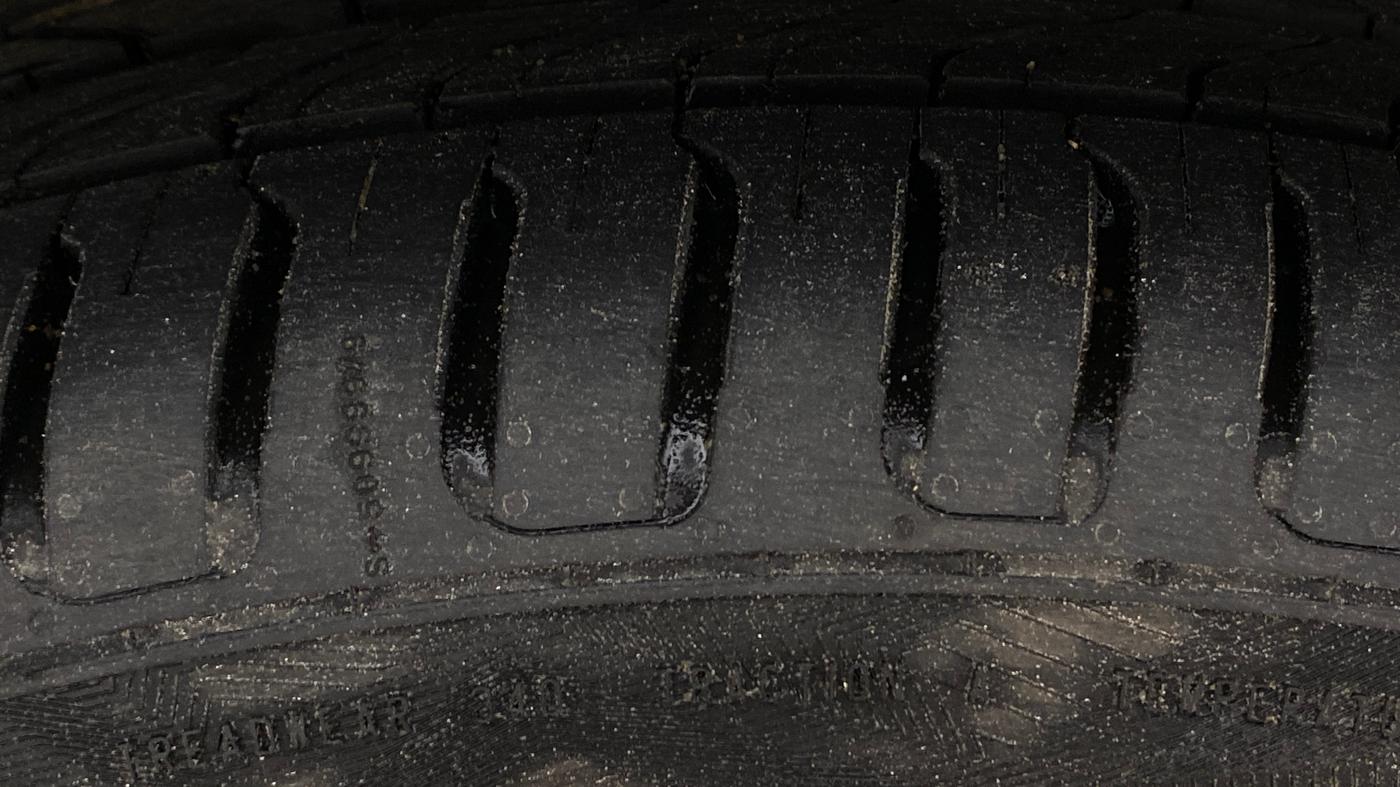2022 MG HECTOR SHARP 1.5 PETROL CVT, Petrol, Automatic, 47,798 km, Right Rear Tyre Tread