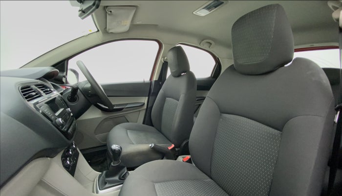 2016 Tata Tiago XZ 1.2 REVOTRON, Petrol, Manual, 81,738 km, Right Side Front Door Cabin
