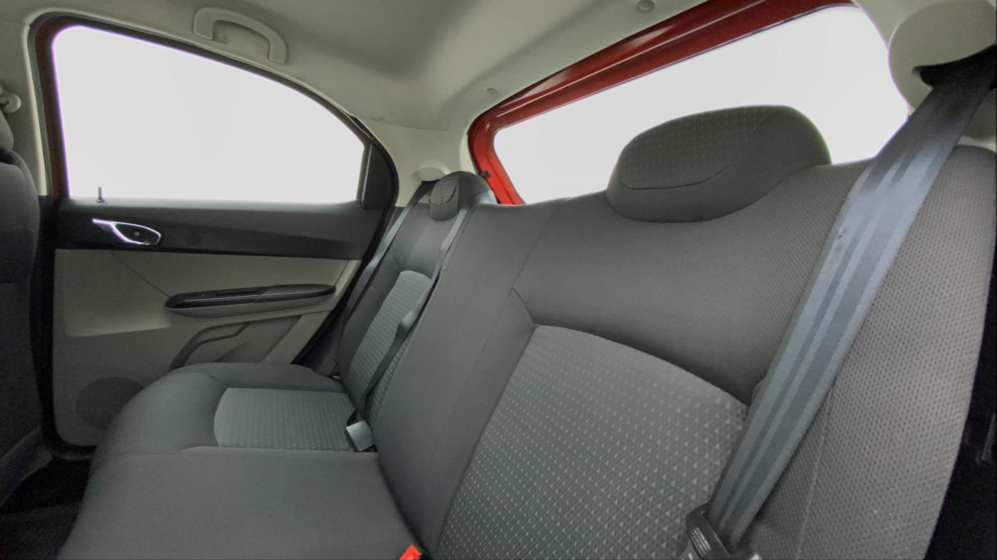2016 Tata Tiago XZ 1.2 REVOTRON, Petrol, Manual, 81,738 km, Right Side Rear Door Cabin