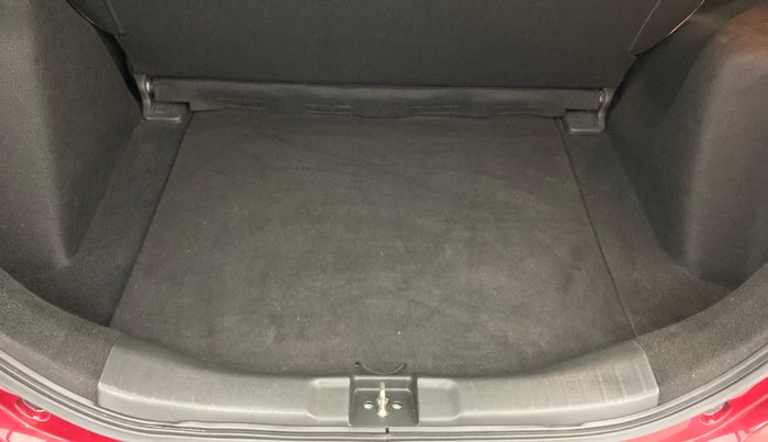 2019 Honda Jazz 1.2 VX AT, Petrol, Automatic, 4,469 km, Boot Inside