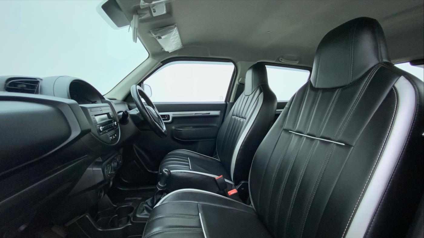 2020 Maruti S PRESSO VXI CNG, CNG, Manual, 82,631 km, Right Side Front Door Cabin