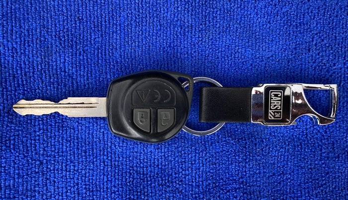 2020 Maruti S PRESSO VXI CNG, CNG, Manual, 82,631 km, Key Close Up