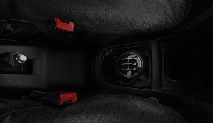 2015 Maruti Swift VXI, Petrol, Manual, 35,040 km, Gear Lever