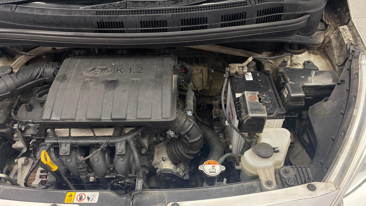 2019 Hyundai Grand i10 MAGNA 1.2 KAPPA VTVT, Petrol, Manual, 28,911 km, Engine View - Left