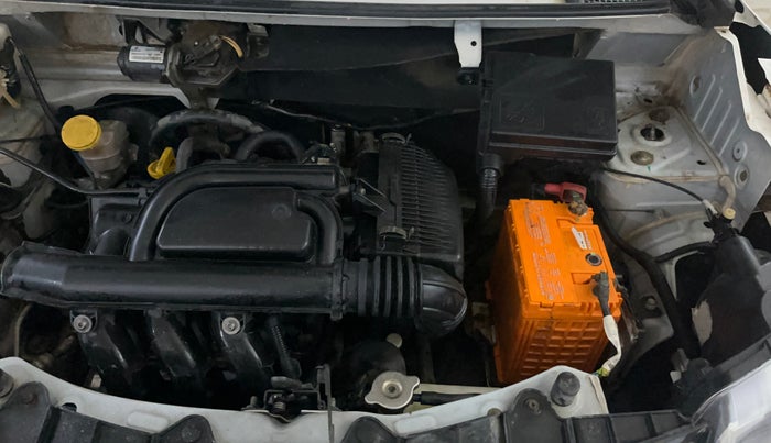 2016 Renault Kwid RXT 0.8, Petrol, Manual, 85,540 km, Engine View - Left