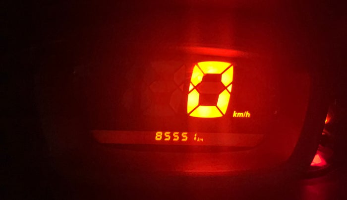 2016 Renault Kwid RXT 0.8, Petrol, Manual, 85,540 km, Odometer Image