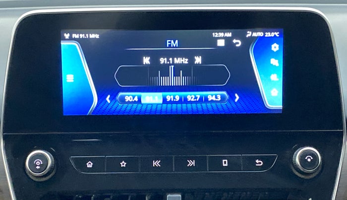 2020 Tata Harrier XZ PLUS 2.0L DUAL TONE, Diesel, Manual, 22,445 km, Infotainment System