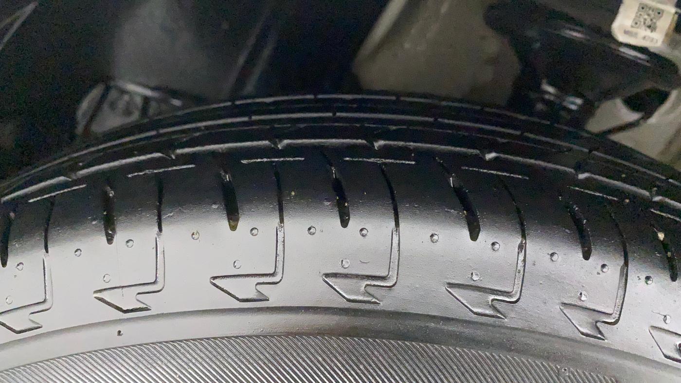 2021 Maruti Celerio ZXI AMT, Petrol, Automatic, 8,487 km, Left Front Tyre Tread