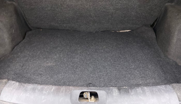 2013 Maruti Swift Dzire VXI, Petrol, Manual, 92,164 km, Boot Inside