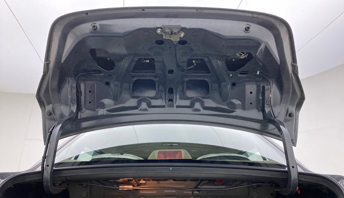 2013 Maruti Swift Dzire VXI, Petrol, Manual, 92,164 km, Boot Door Open