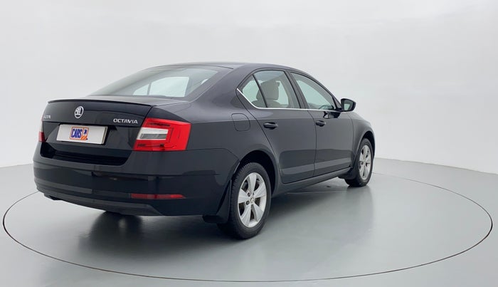 2017 Skoda Octavia 1.8 TSI STYLE AT, Petrol, Automatic, 14,042 km, Right Back Diagonal
