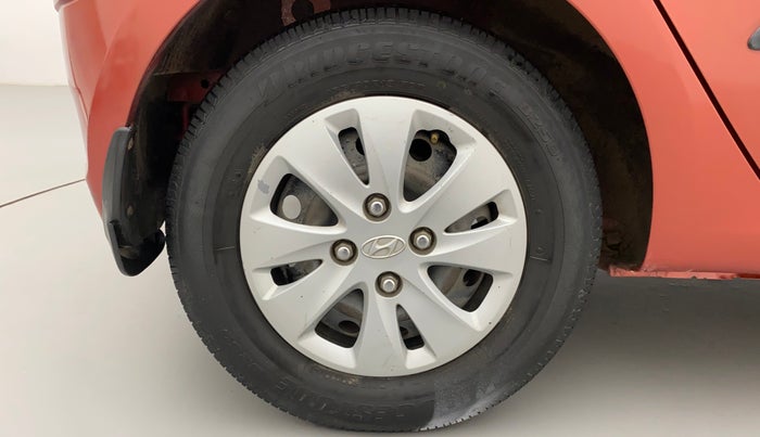 2011 Hyundai i10 MAGNA 1.2, Petrol, Manual, 99,989 km, Right Rear Wheel