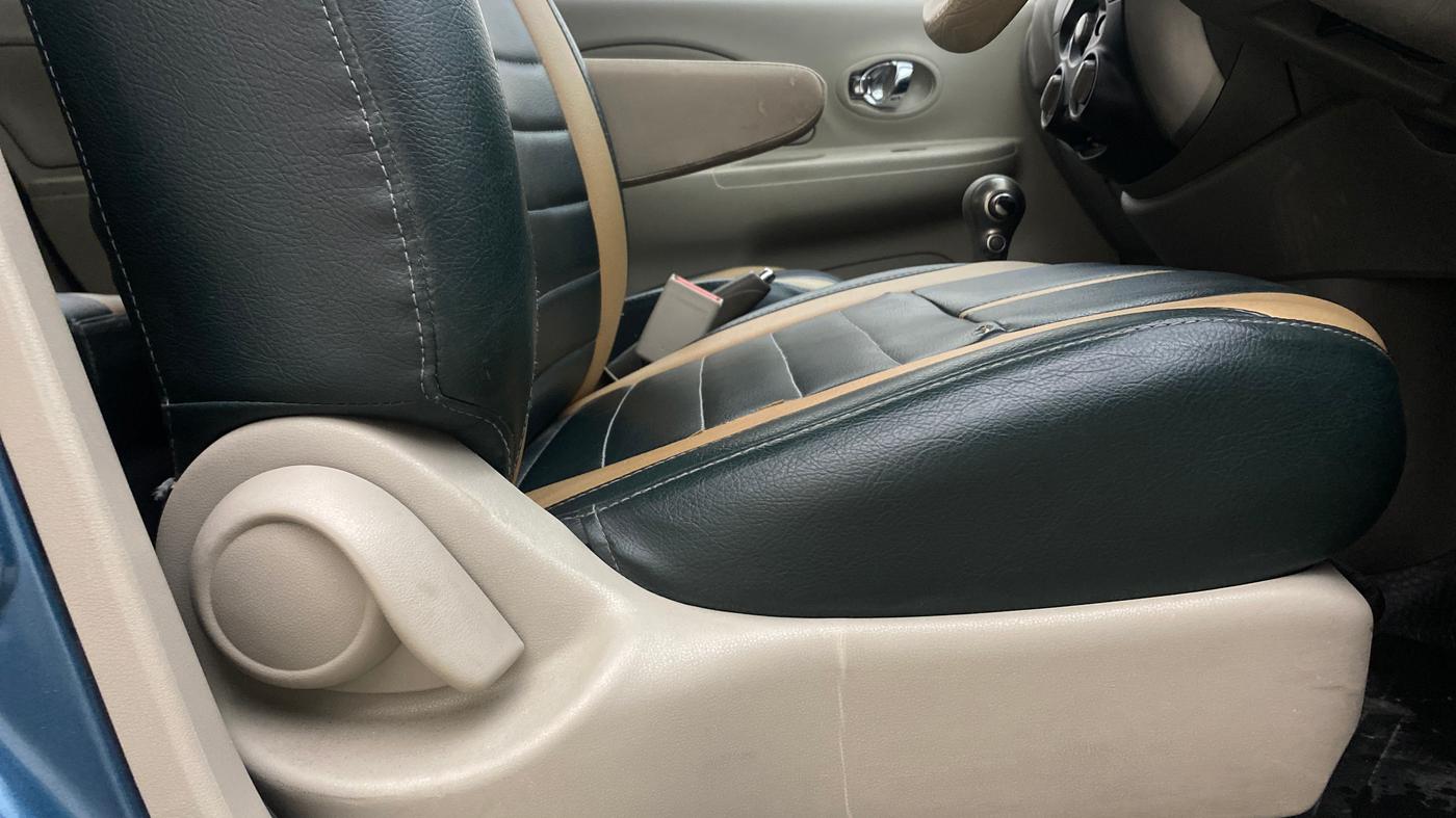 2015 Nissan Micra XL CVT, Petrol, Automatic, 67,653 km, Driver Side Adjustment Panel