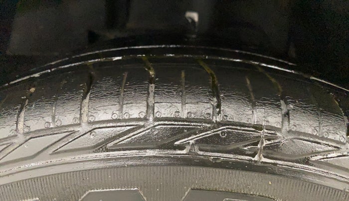 2022 Tata NEXON XZ PLUS PETROL, Petrol, Manual, 32,789 km, Left Front Tyre Tread