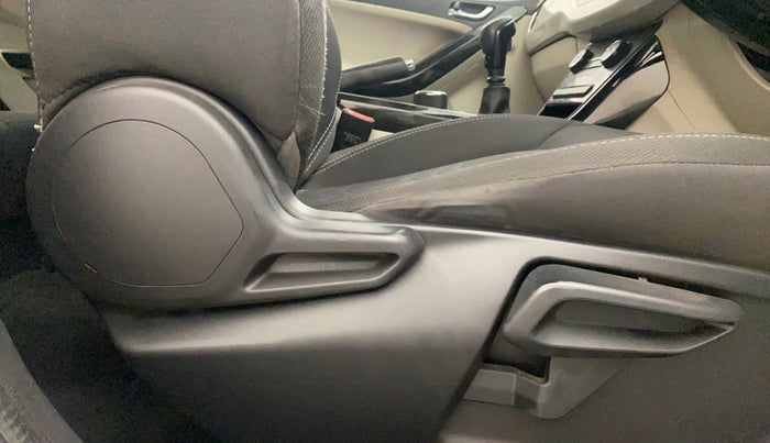 2022 Tata NEXON XZ PLUS PETROL, Petrol, Manual, 32,789 km, Driver Side Adjustment Panel