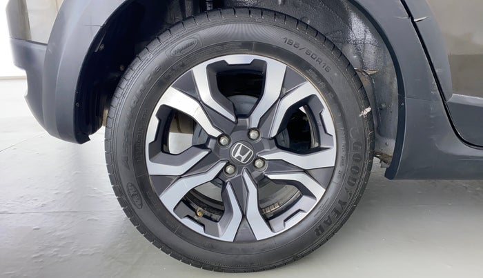 2017 Honda WR-V 1.2 i-VTEC VX MT, Petrol, Manual, 34,078 km, Right Rear Wheel