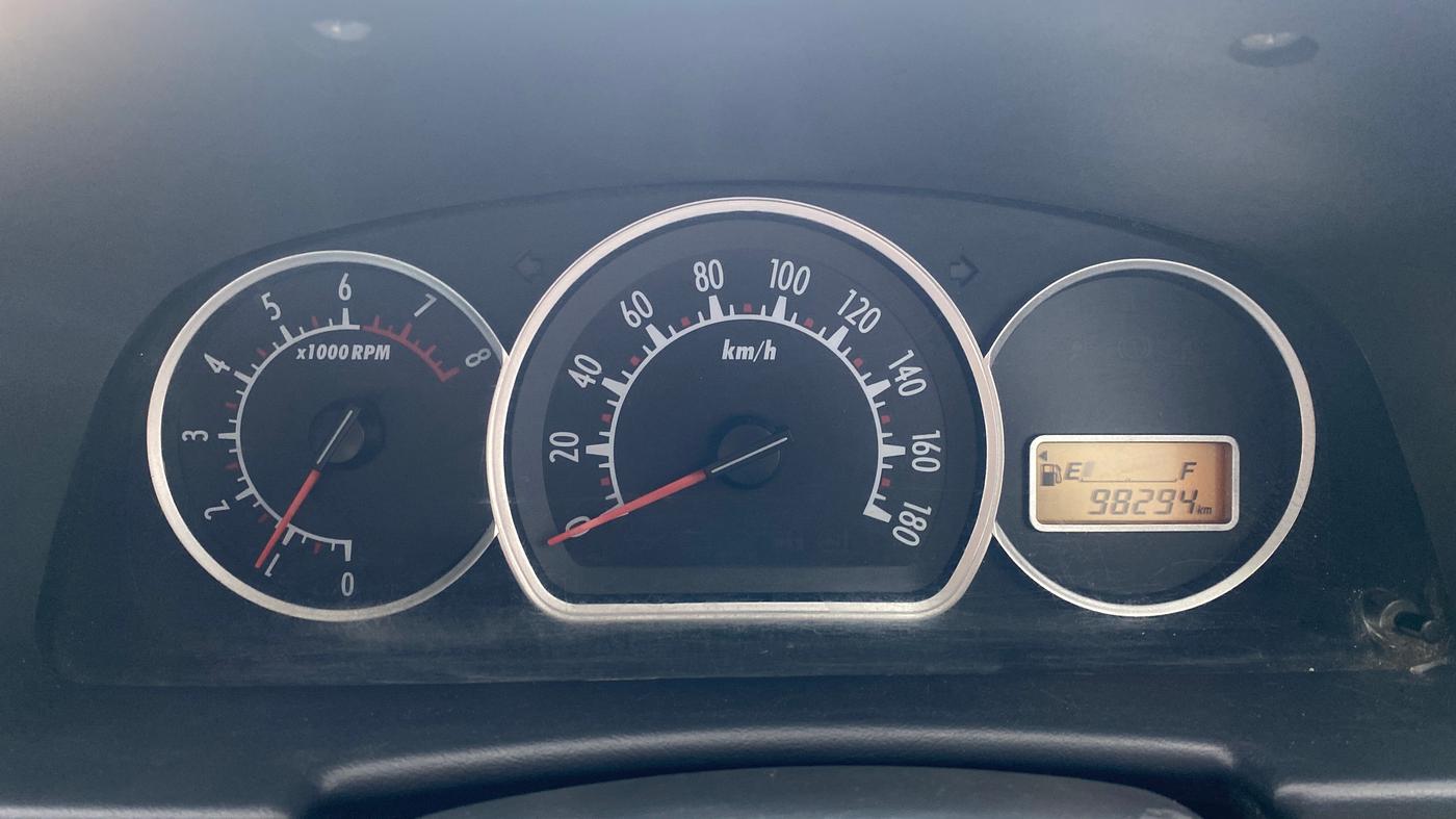 2013 Maruti Alto K10 VXI, Petrol, Manual, 98,293 km, Odometer Image