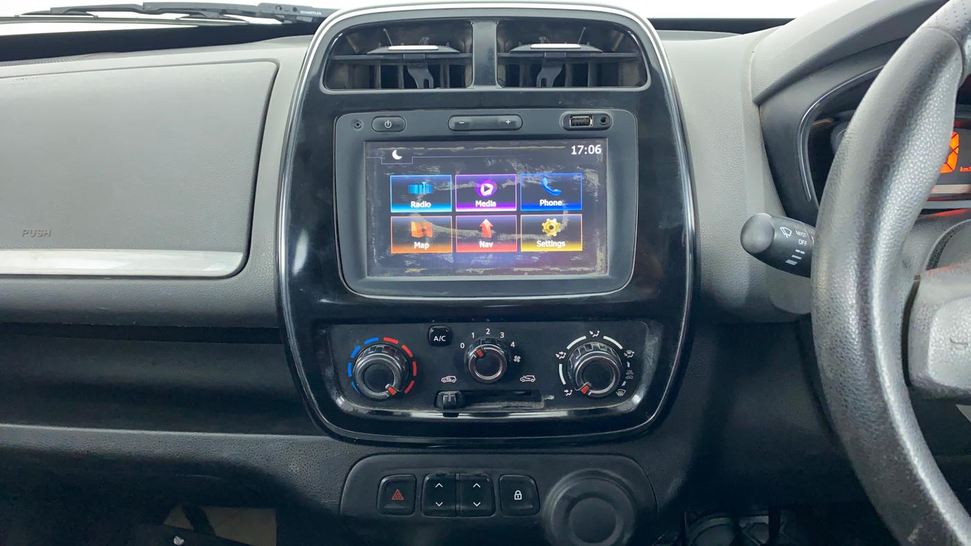 2018 Renault Kwid 1.0 RXT Opt, Petrol, Manual, 41,823 km, Air Conditioner
