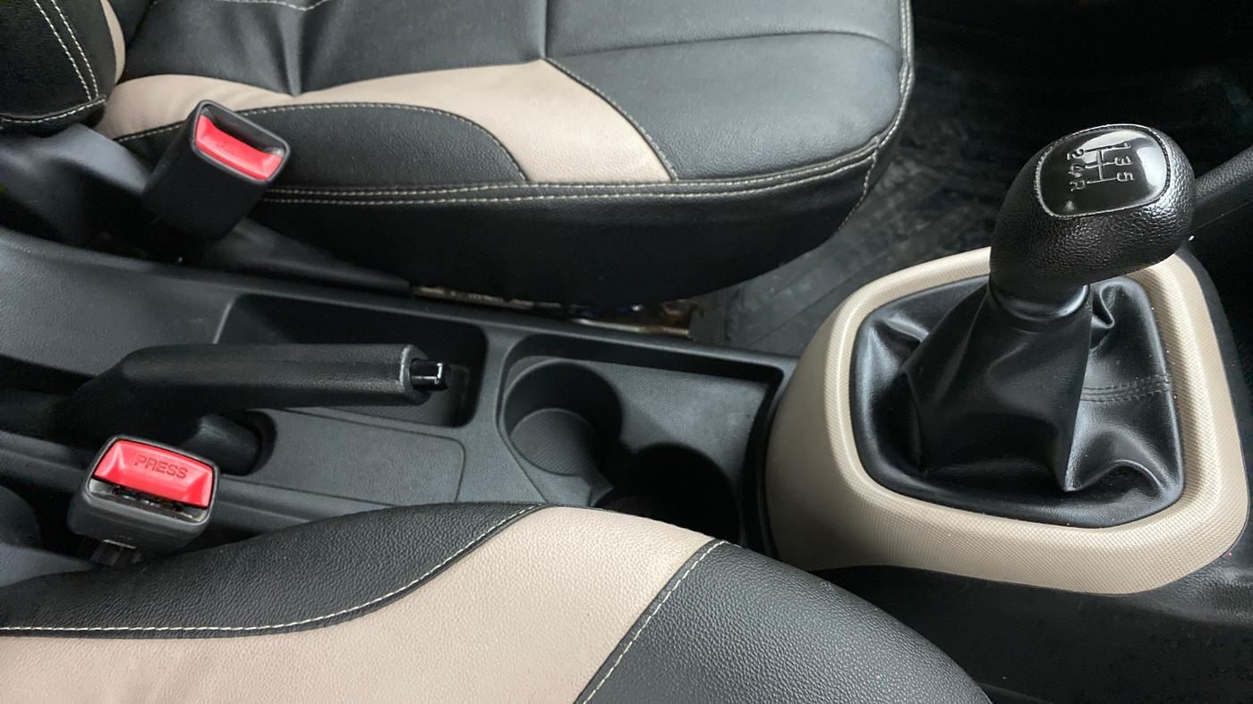 2018 Hyundai Grand i10 MAGNA 1.2 VTVT, Petrol, Manual, 41,853 km, Gear Lever