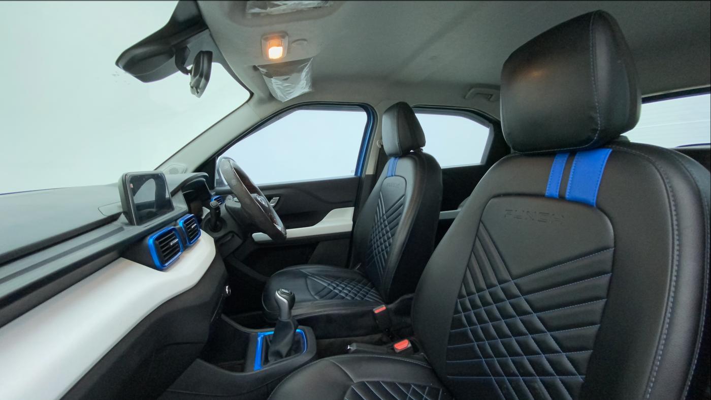 2021 Tata PUNCH CREATIVE IRA 1.2 RTN DUAL TONE, Petrol, Manual, 45,950 km, Right Side Front Door Cabin
