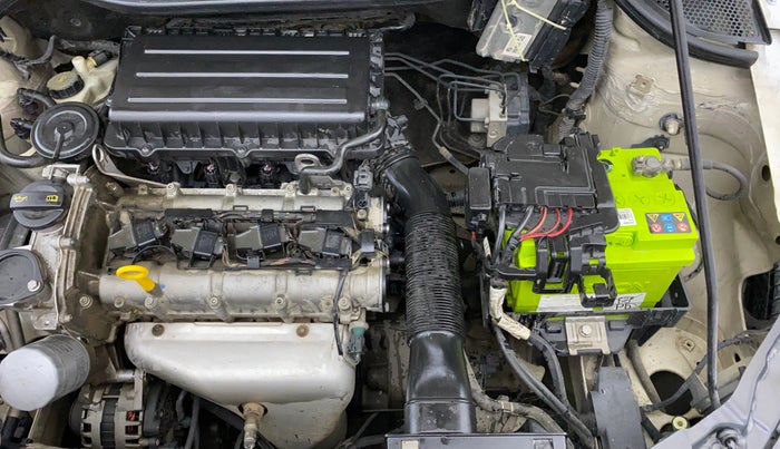 2014 Skoda Rapid AMBITION 1.6 MPI MT PLUS, Petrol, Manual, 1,04,953 km, Engine View - Left