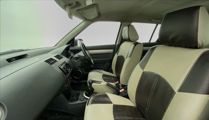 2011 Maruti Swift VXI, Petrol, Manual, 48,507 km, Right Side Front Door Cabin