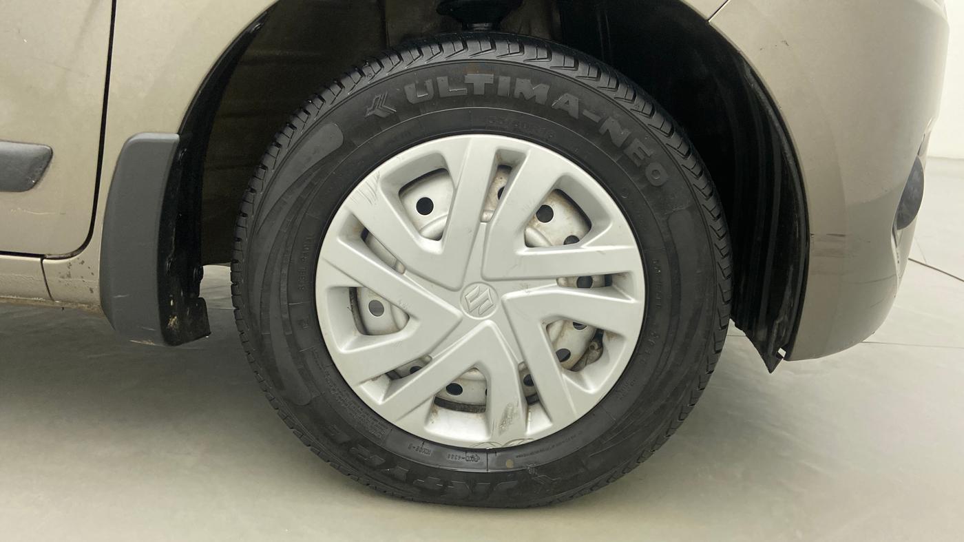 2021 Maruti New Wagon-R LXI 1.0 L, Petrol, Manual, 19,489 km, Right Front Wheel