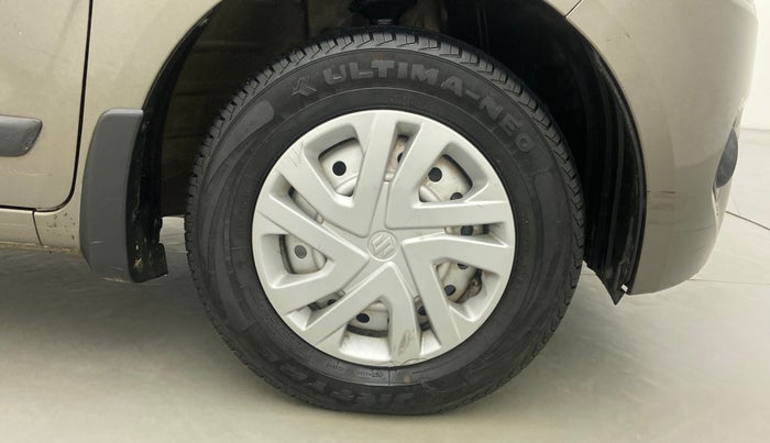 2021 Maruti New Wagon-R LXI 1.0 L, Petrol, Manual, 19,489 km, Right Front Wheel