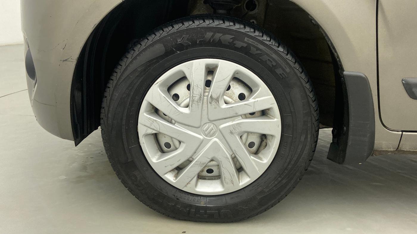 2021 Maruti New Wagon-R LXI 1.0 L, Petrol, Manual, 19,489 km, Left Front Wheel