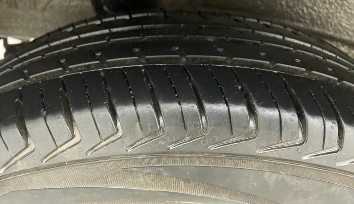 2021 Maruti New Wagon-R LXI 1.0 L, Petrol, Manual, 19,489 km, Right Rear Tyre Tread