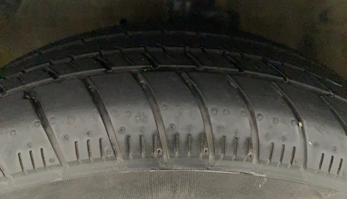2017 Maruti Celerio ZXI AMT (O), Petrol, Automatic, 42,412 km, Left Front Tyre Tread