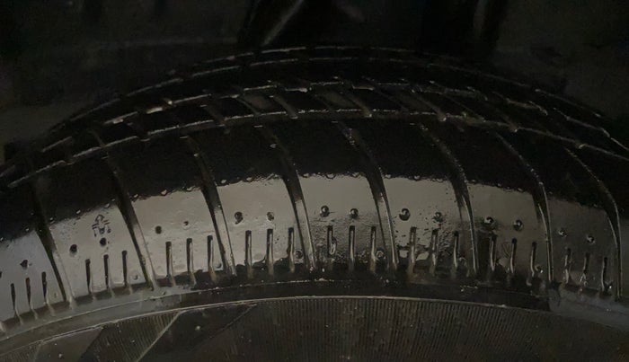 2024 Honda Amaze 1.2L I-VTEC S, Petrol, Manual, 8,622 km, Left Rear Tyre Tread