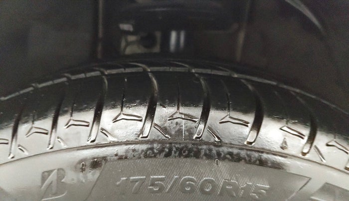 2022 Tata TIGOR XZ PLUS CNG, CNG, Manual, 69,714 km, Left Front Tyre Tread
