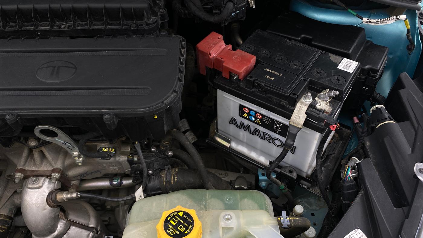 2025 Tata Tiago XZ PLUS PETROL, Petrol, Manual, 4,649 km, Engine View - Left