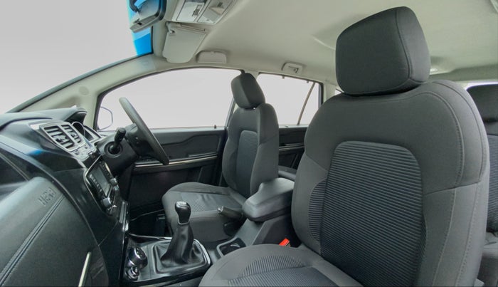 2017 Tata Hexa Varicor 400 XM, Diesel, Manual, 43,503 km, Right Side Front Door Cabin