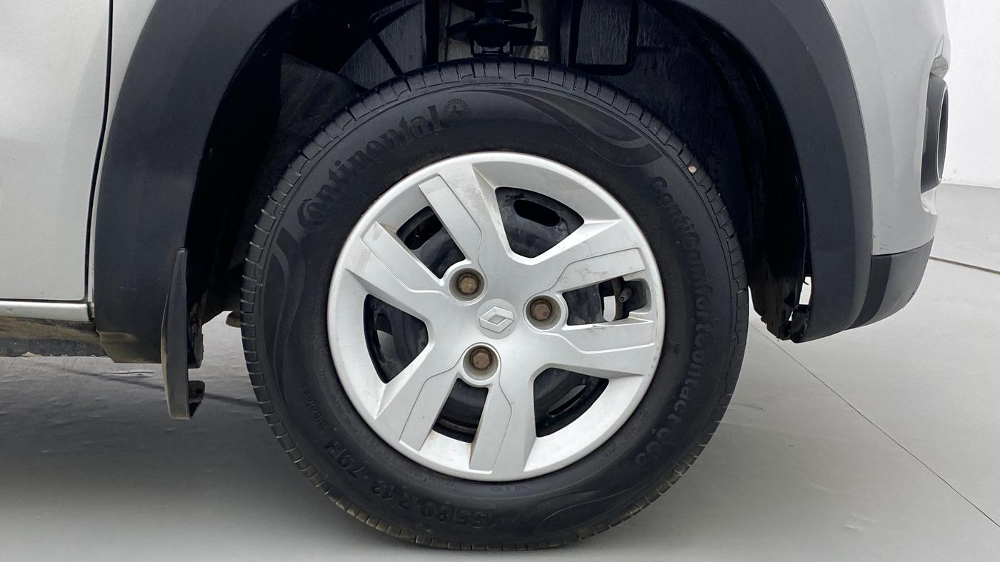 2016 Renault Kwid RXT, Petrol, Manual, 93,211 km, Right Front Wheel